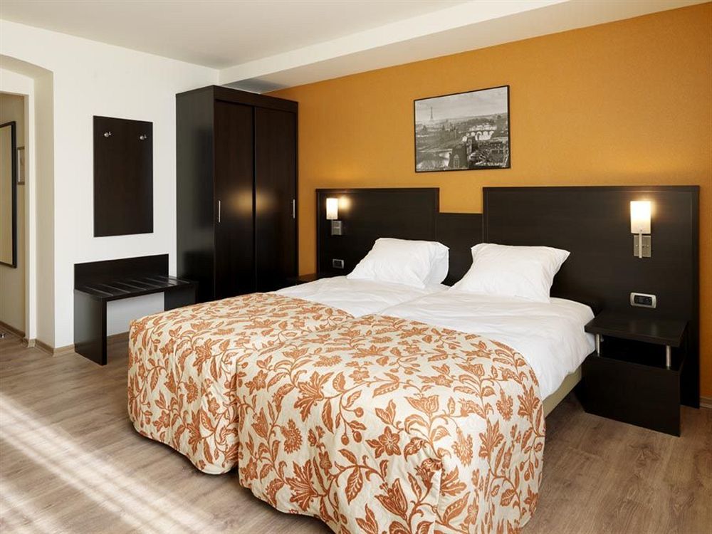 Hotel Tts Temse المظهر الخارجي الصورة